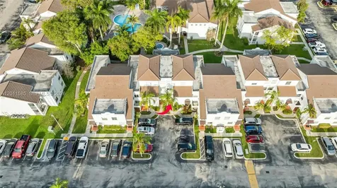 4647 NW 97th Place Doral FL 33178