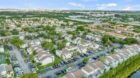4647 NW 97th Place Doral FL 33178