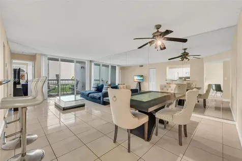 4647 NW 97th Place Doral FL 33178