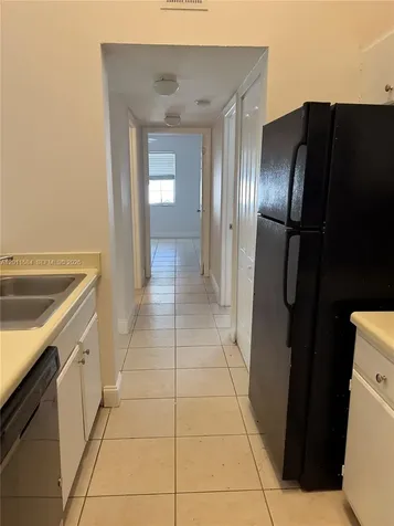 2880 N Oakland Forest Drive Oakland Park FL 33309