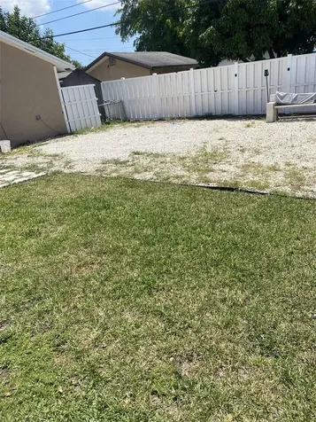 5900 Atlanta Street Hollywood FL 33021