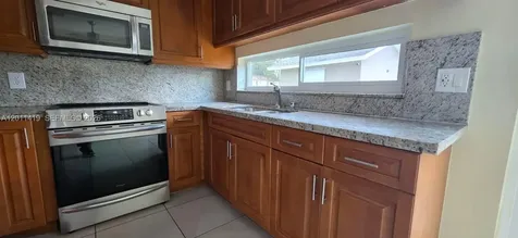 5900 Atlanta Street Hollywood FL 33021