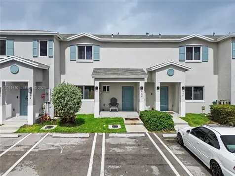 356 NW 12th Place Florida City FL 33034