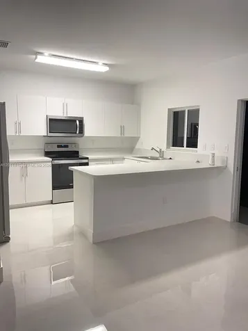 356 NW 12th Place Florida City FL 33034