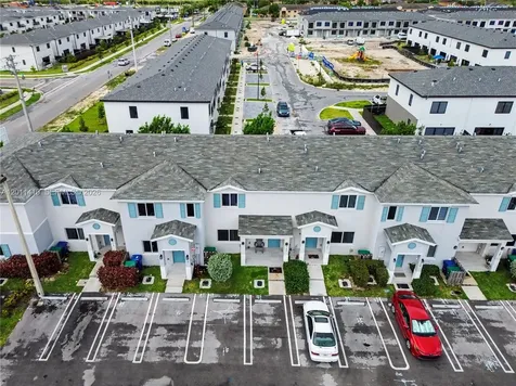 356 NW 12th Place Florida City FL 33034