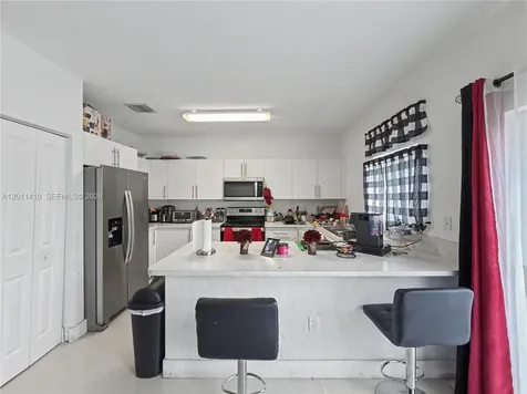 356 NW 12th Place Florida City FL 33034