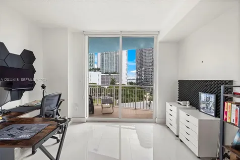 275 NE 18th Street Miami FL 33132