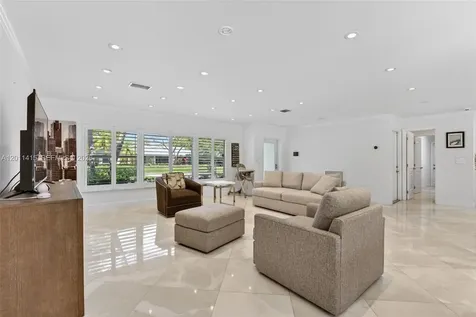 2701 NW 107th Avenue Coral Springs FL 33065