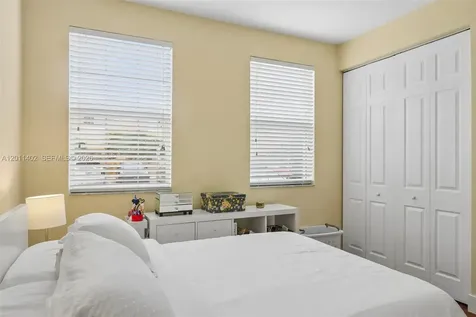 1049 SW 147th Avenue Pembroke Pines FL 33027