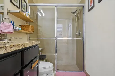 1049 SW 147th Avenue Pembroke Pines FL 33027