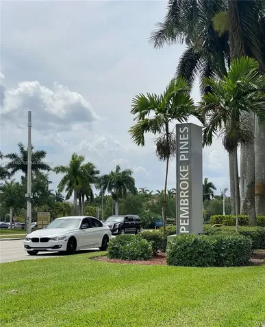 1049 SW 147th Avenue Pembroke Pines FL 33027