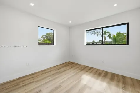 3021 SW 12th Street Miami FL 33135