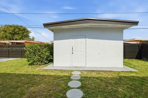 3021 SW 12th Street Miami FL 33135