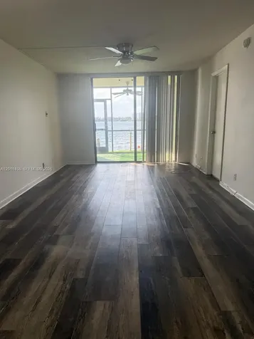 109 Lake Emerald Drive Oakland Park FL 33309