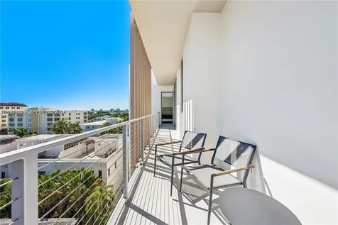 10281 W Bay Harbor Drive Bay Harbor Islands FL 33154