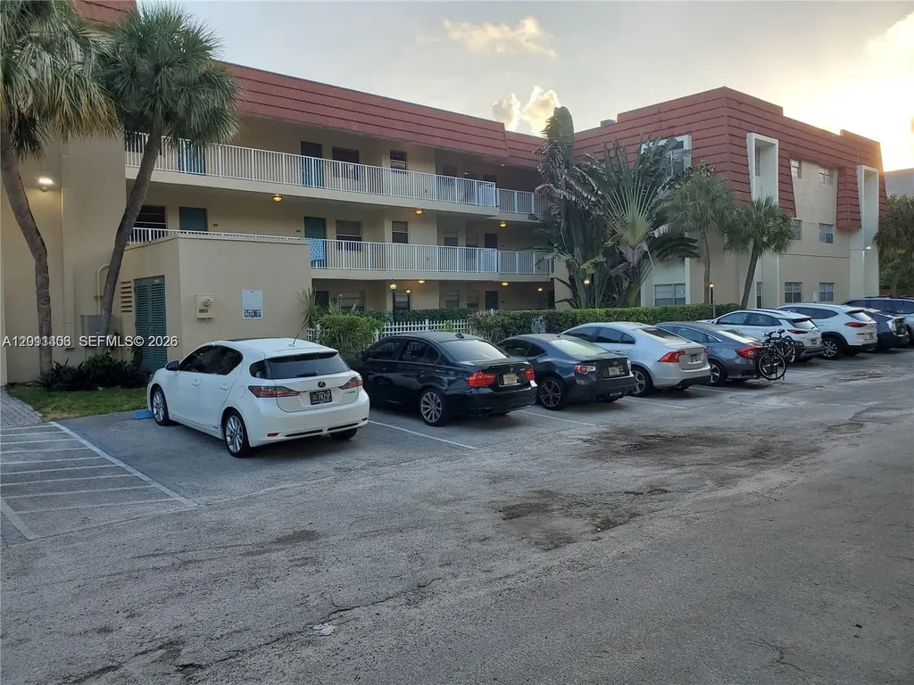 1300 Moffett Street Hallandale Beach FL 33009
