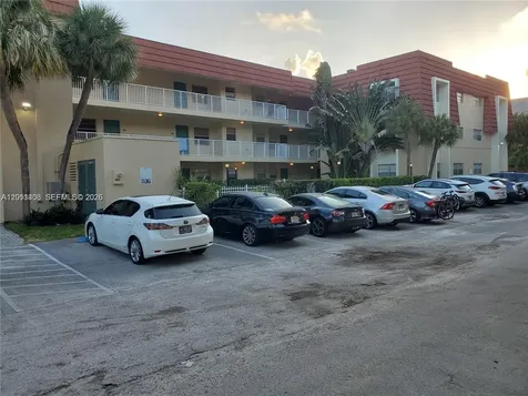1300 Moffett Street Hallandale Beach FL 33009