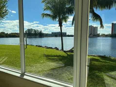 1302 NE 191st Street Miami FL 33179