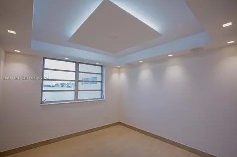 1302 NE 191st Street Miami FL 33179