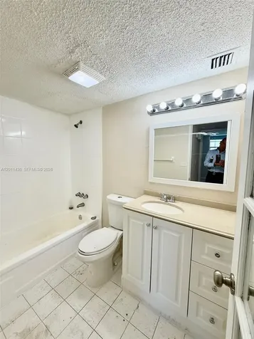 801 NW 47th Avenue Miami FL 33126