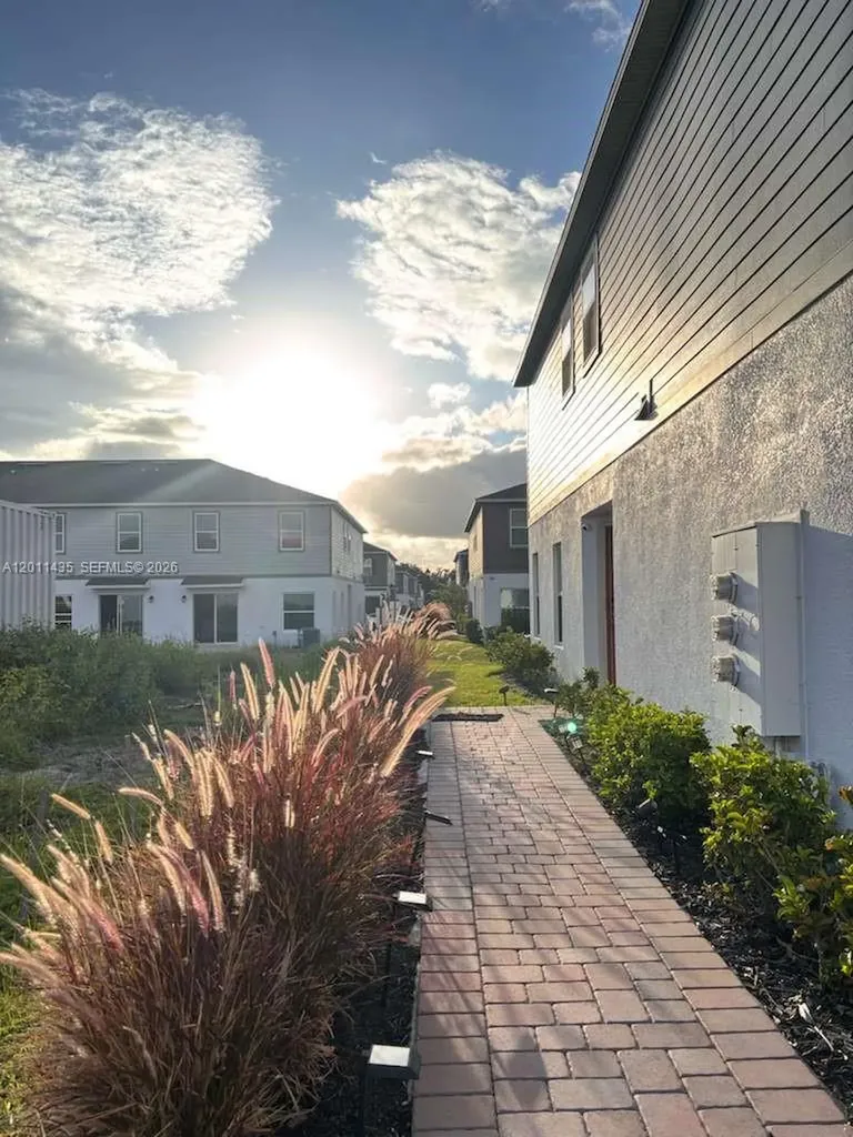 4711 N Campsite Loop Other City - In The State Of Florida FL 32824