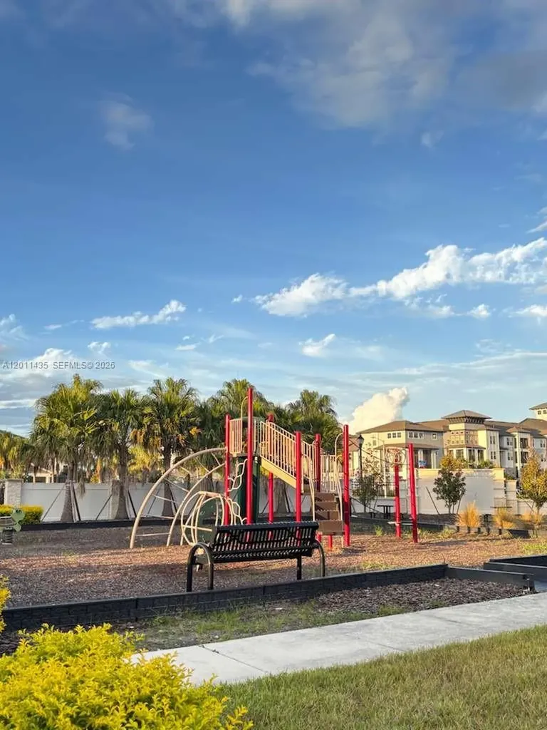 4711 N Campsite Loop Other City - In The State Of Florida FL 32824