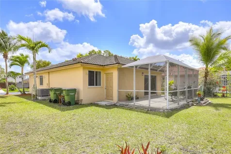 450 SE 30th Drive Homestead FL 33033