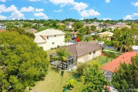 450 SE 30th Drive Homestead FL 33033