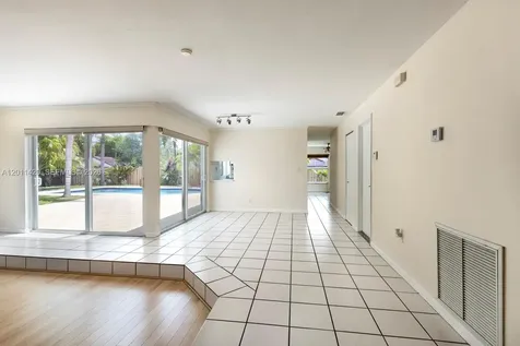 13530 SW 109th Terrace Miami FL 33186