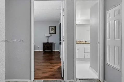 3083 N Oakland Forest Drive Oakland Park FL 33309