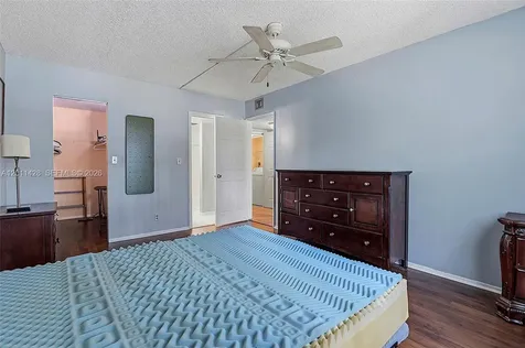 3083 N Oakland Forest Drive Oakland Park FL 33309
