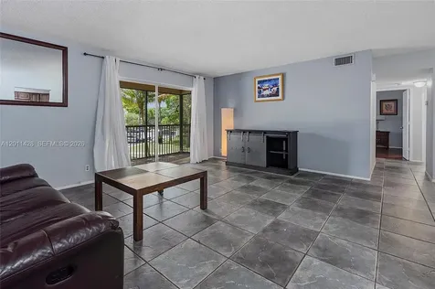 3083 N Oakland Forest Drive Oakland Park FL 33309