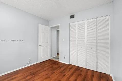 3083 N Oakland Forest Drive Oakland Park FL 33309