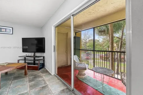 3083 N Oakland Forest Drive Oakland Park FL 33309