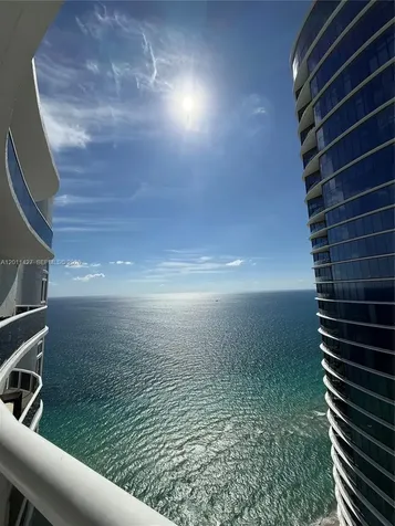 15811 Collins Avenue Sunny Isles Beach FL 33160