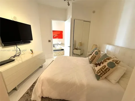 15811 Collins Avenue Sunny Isles Beach FL 33160