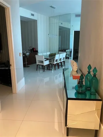 15811 Collins Avenue Sunny Isles Beach FL 33160