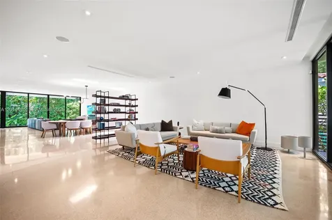 4045 Bonita Avenue Miami FL 33133