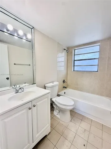 1755 W 60th Street Hialeah FL 33012