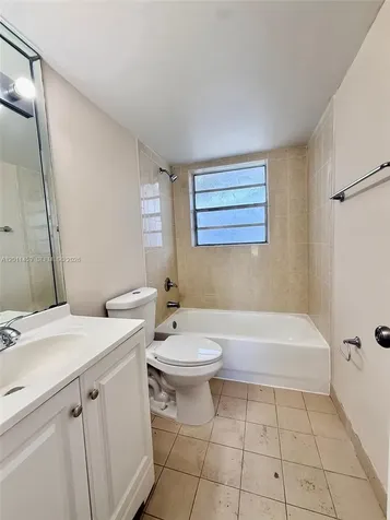1755 W 60th Street Hialeah FL 33012