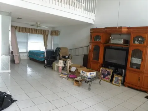 722 NW 177th Avenue Pembroke Pines FL 33029