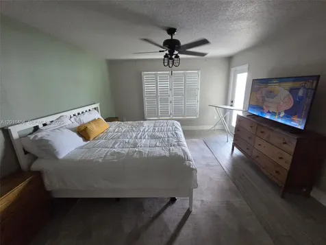 1005 SW Bay State Road Port St. Lucie FL 34953