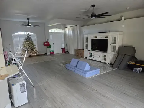 1005 SW Bay State Road Port St. Lucie FL 34953