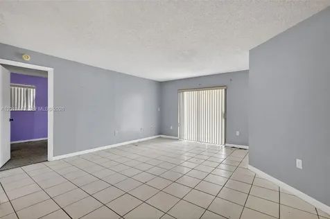 20731 NE 4th Place Miami FL 33179