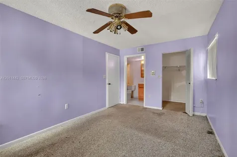 20731 NE 4th Place Miami FL 33179
