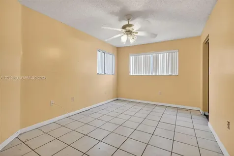 20731 NE 4th Place Miami FL 33179