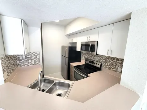755 SW 148th Avenue Sunrise FL 33325
