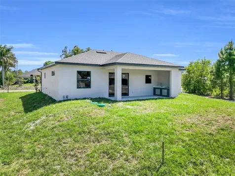 4204 3rd Street W Lehigh Acres FL 33971