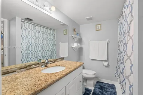 3083 N Oakland Forest Drive Oakland Park FL 33309