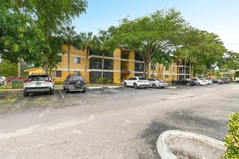 3083 N Oakland Forest Drive Oakland Park FL 33309